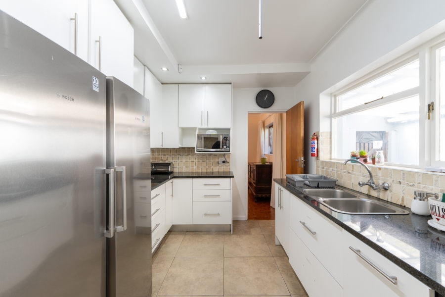 4 Bedroom Property for Sale in Plumstead Western Cape